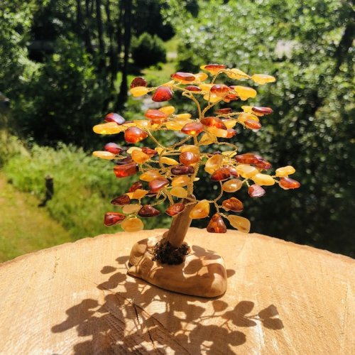 Arbre de vie en ambre avec pied en bois hauteur 11 cm à Gérardmer ✓ - Click  & Collect - Locappy Vosges